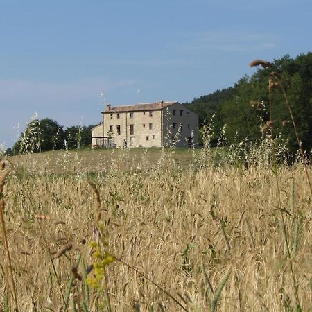 Отель Casale Le Fontanelle Monte Grimano Terme Экстерьер фото